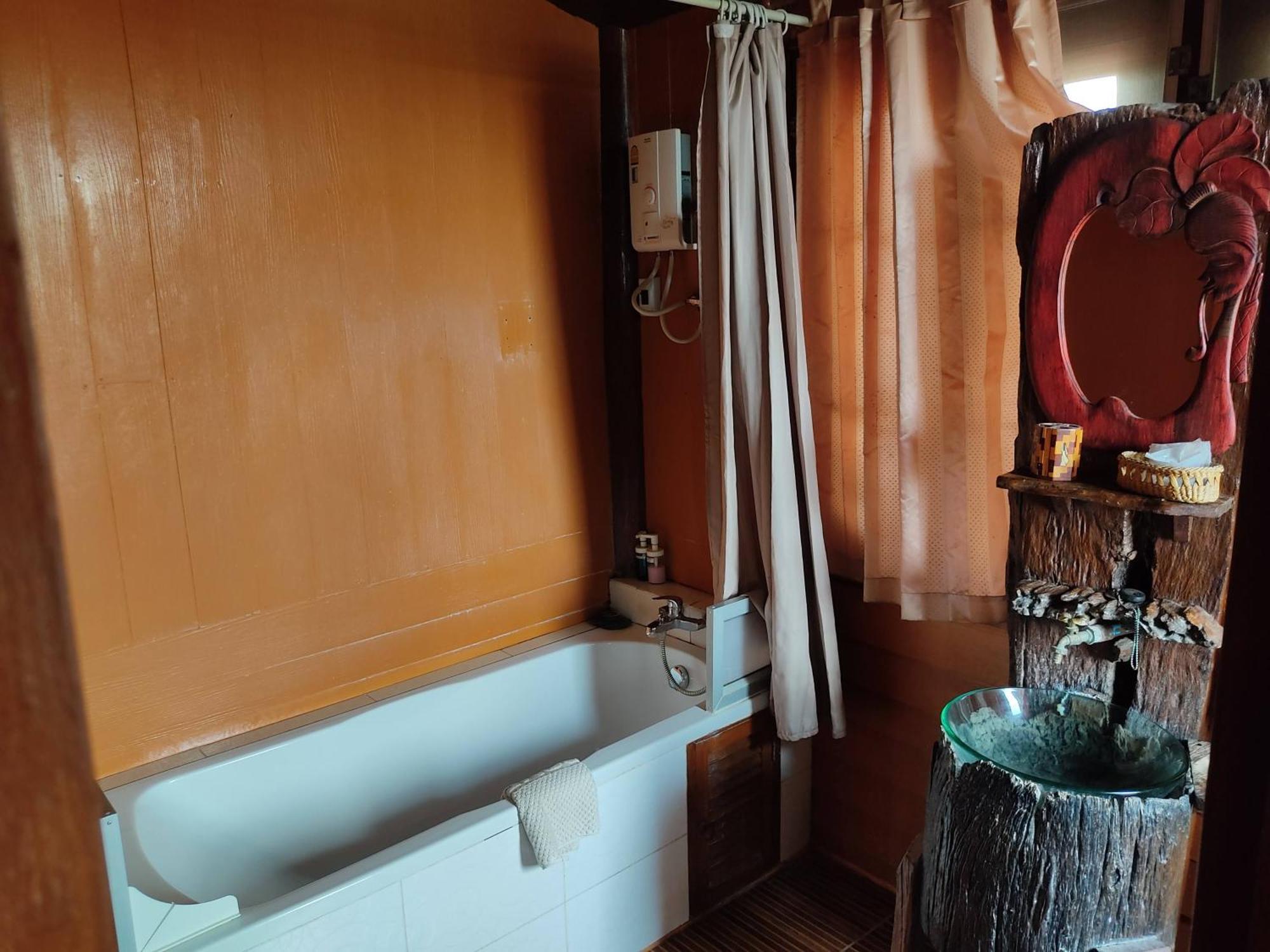 Hidden Holiday House Ban Don Faek Exterior photo